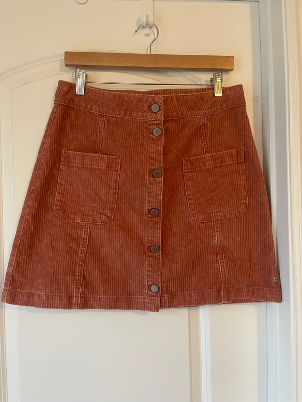 Corduroy skirt